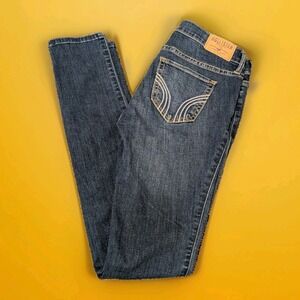 Vintage Y2K Hollister Super Skinny Low-Rise Blue Jeans (Women's 1R / 25)